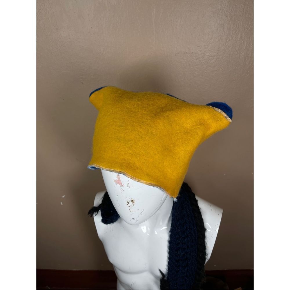 Handmade catwoman wool party hat anime soft helmet sewn felt top